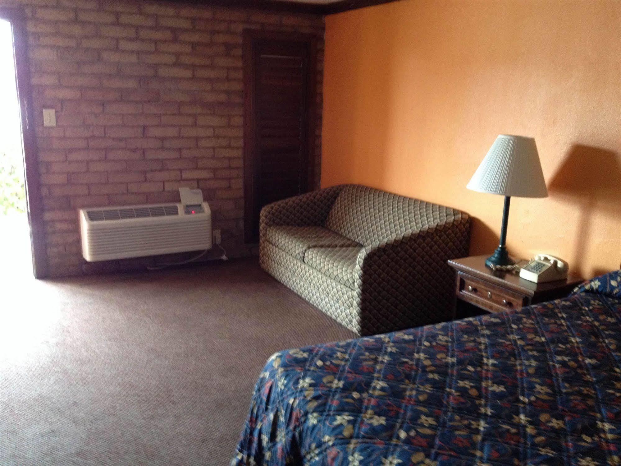 Red Roof Inn Monroe Luaran gambar